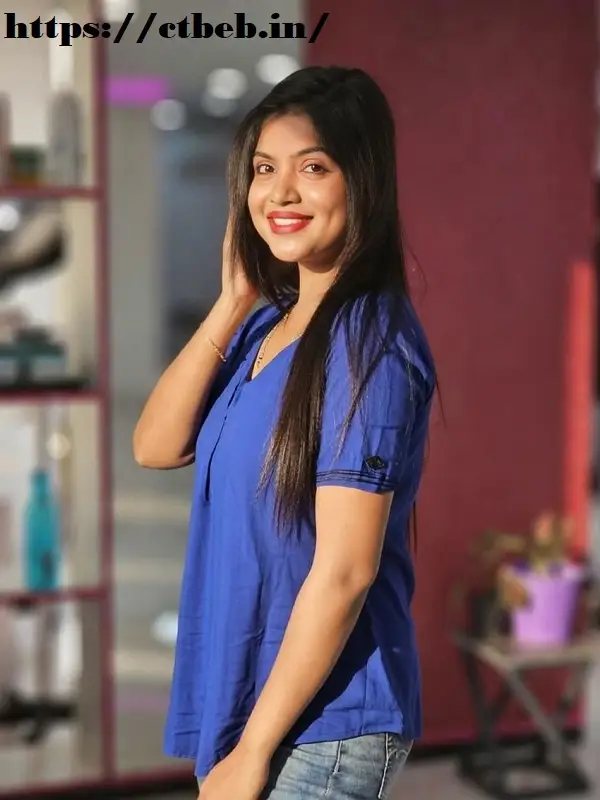 female escort Hyderabad profile